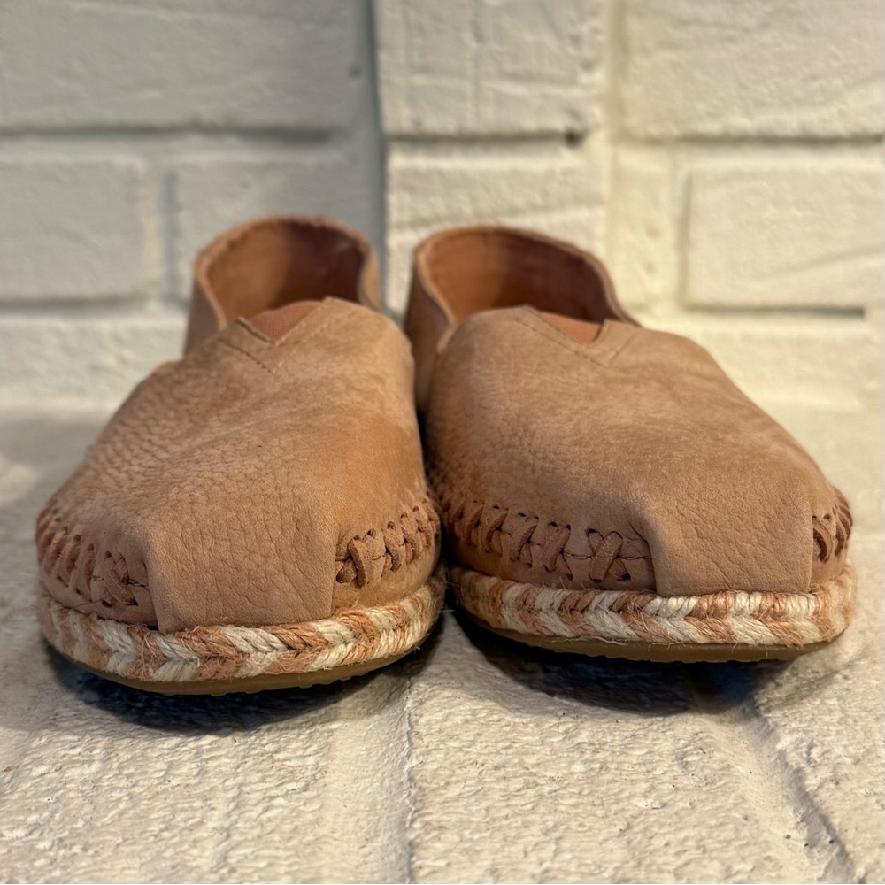 NWOT TOMS Alpargata Plus - Picture 6 of 9